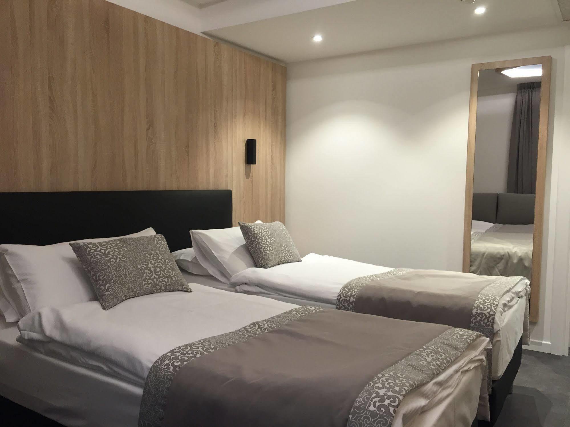 Tourist Hotel ブレッサノーネ エクステリア 写真